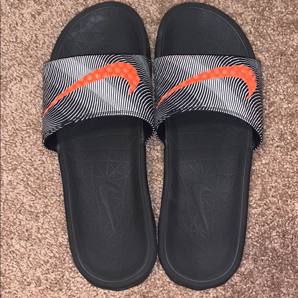 Nike slides